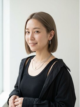 ラルマミット(lalma mit) 大人世代に大人気！切りっぱなしボブ×ハイライト