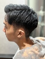 メグロバーバーショップロッポンギ 目黒六(MEGURO BARBER SHOP 6PPONGI)&nbsp;ベーシックアップバング