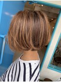 前髪無しのミニボブ