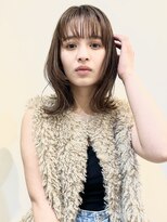 ヴィオットバイサロン(Viot by Salon)&nbsp;大人かわいい くびれミディアム レイヤー 20代30代40代 Viot櫻井