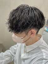 フィフス 名駅(fifth)&nbsp;波巻きパーマツイストスパイラル無造作マッシュツーブロック束感