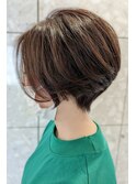 大人可愛い切りっぱなしひし形レイヤーカットモカベージュ