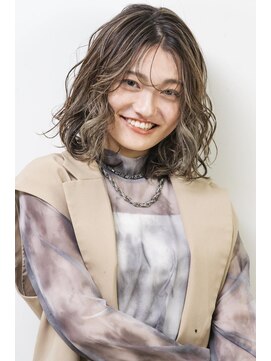ヘアーデザイン ビビッド(HAIR DESIGN VIVID) ハイライトカラー