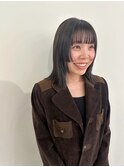 ミディアム×ステップカット