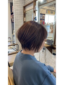 ミルク(MILK) ショートボブ×白髪ぼかし×アッシュベージュ 30代40代50代