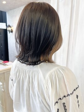 キャアリー(Caary) 福山市美容室Caary透明感ベージュインナーカラー透明感カラー