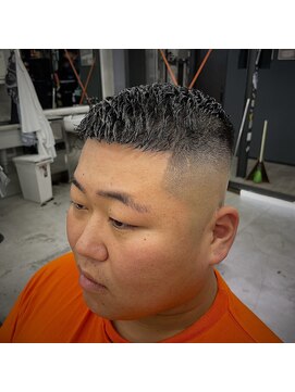 スタッグス バイ ダムディートーキョー 錦糸町(STUG'S By DAMDEE TOKYO) サーフカール/波巻きツイストスパイラル[錦糸町/理容室]