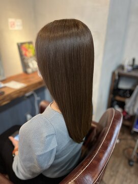 スローネ(THRONE) 髪質改善酸性ストレートで艶髪／20代30代40代／新宿