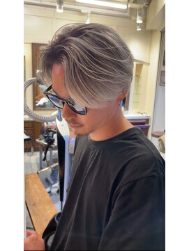 ハーパーズ 渋谷(harpers) メンズセンターパートホワイトベージュバレイヤージュ