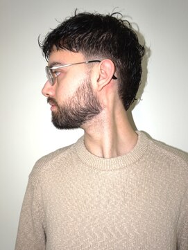 ルックグッドストア(LOOK GOOD STORE) メンズカットダウンバングフェードコンマヘア