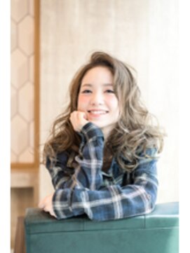 オーストヘアーフィガロ 本通り店(Aust hair Figaro) ナチュラルグレージュ