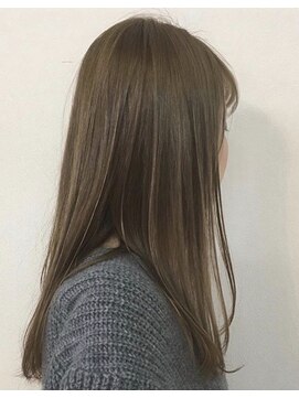 ドルチェ(DOLCE) #新居浜美容室 #ライトナー #ダブルカラー #グレージュ