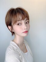 イーラ(era)&nbsp;《era》大人可愛い　丸みショート　ことりベージュ　みわ