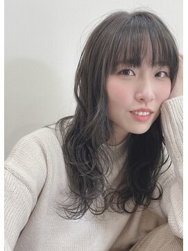 アイディーオー シモノセキ(i.d.o. Shimonoseki) レイヤースタイル×モノトーンカラー