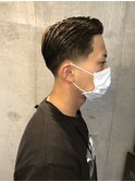 メンズ刈り上げ短髪七三分けサイドパートテーパーフェード