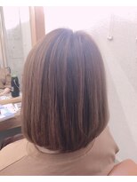 ユッカ エルア 武庫之荘南口(YUCCA elua)&nbsp;【elua by clap】大人可愛い20代30代40代ミディアム/白髪染め