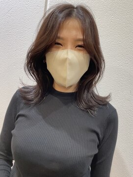 ロロネー 梅田(Lolonois) 【Lolonois梅田】韓国風くびれレイヤー 馬越露莉