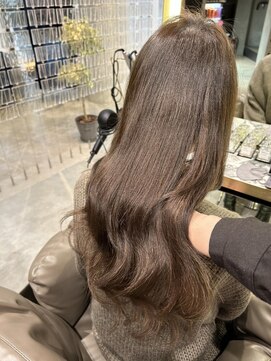 アール バイ ニーナ(R by NINA) 【'R by Momo】