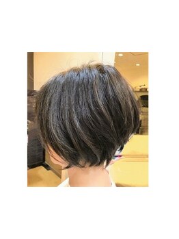 髪質や骨格,雰囲気など…お客様の素材(クセ)を活かしたデザイン×髪質改善メニューをご提案します＊