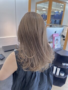 ユニ バイ マグ 長野店(Uni.by Mag) 20代30代40代ダブルカラーミルクティーベージュ透明感カラー