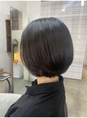 ショートボブ