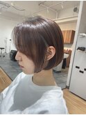 ベージュ×ボブ