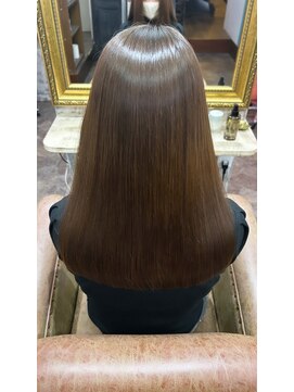 エヌトゥーナ 表参道(Ntuna) 髪質改善×縮毛矯正