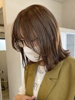 アム(am)&nbsp;グレージュ切りっぱなしボブ前髪ありミニボブミルクティベージュ