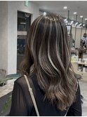 シルバーハイライトバレイヤージュ