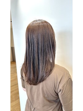 ロッカ(ROCCA) ブリーチなしで叶う透明グレージュ