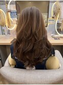 艶ブラウン×くびれレイヤー