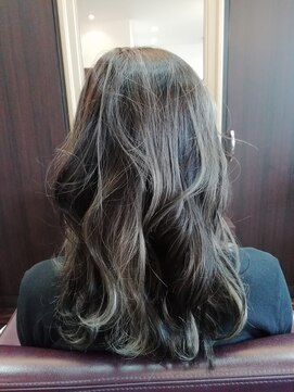 ピカデリーパーク ダークグレイ＆ペールシルバー