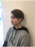 ショートボブ