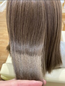 ジョイヘアー 大道店(JOIE hair)の写真/【COTA取扱いサロン◎】大人気！プレミークトリートメントで「うるつや」の生まれ変わったような髪へ♪