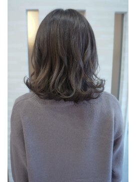 ムゥフ ヘアーアンドアイラッシュ(mouf hair&eyelash) ブリーチなし×グレージュ
