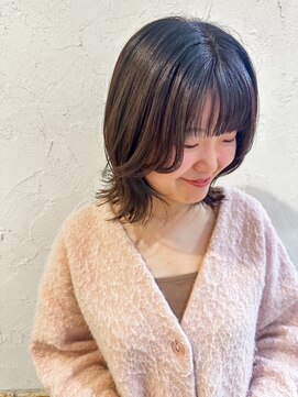 アネーロバイエーケー(ANHELO by AK) ミディアム 切りっぱなし