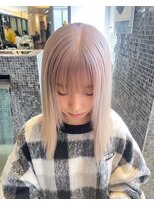 ピカイチ 上通店(pikA icHi) ホワイトベージュ