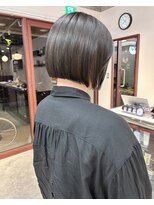 ルックアット(Look at)&nbsp;【Look at】20代30代40代スリークボブシアベージュ