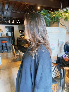 ギリア(Gillia)の写真/【大人女性のオーダーメイドカラー】ダメージを極限まで抑え、美艶×色味の幅で叶える大人の美しい白髪染め