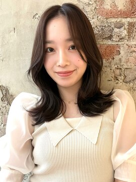 アフロート ルヴア(AFLOAT RUVUA) AFLOAT RUVUA【伊藤 潤】レイヤーカット/前髪なし/くびれヘア