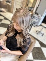 シェリア(Shelia) ダブルカラー