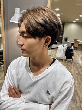 ザメンバイリオス(THE MEN. BY LIOS) 色気センターパート×エンドカラー