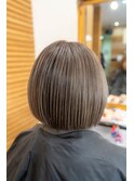 白髪ぼかし×美髪ボブ グレージュカラー