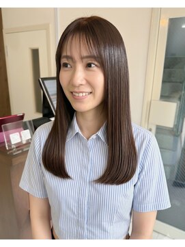 零秒女髪 千里丘店 まとまりのある上品な艶髪ロングスタイル髪質改善美髪艶感
