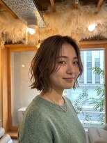 ホロル(horol)&nbsp;柔らかウェーブのショートボブ