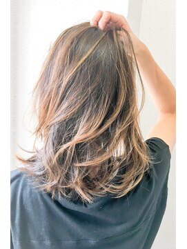 ビレントル(BRENTL) ☆イルミナで染めるハイライト☆