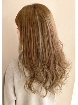 ロンド 銀座(Lond) Londハイライトで作る立体３Dカラー