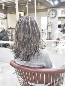 コニ(Coni) ♪Coni♪ハイライトメッシュ