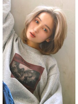 ラエティス(Laetus) ブリーチ毛対応縮毛矯正/丸みボブ/Wカラー/ホワイトアッシュ