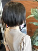 ショートボブ